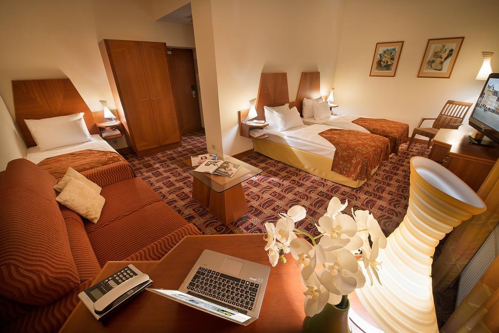 Old Town Bed & Breakfast Ceske Budejovice Ngoại thất bức ảnh