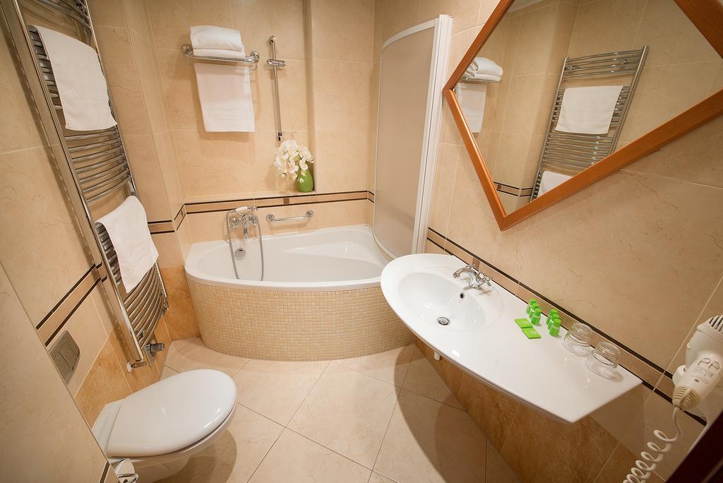 Old Town Bed & Breakfast Ceske Budejovice Ngoại thất bức ảnh