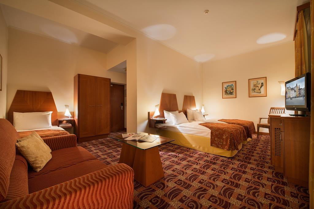 Old Town Bed & Breakfast Ceske Budejovice Ngoại thất bức ảnh